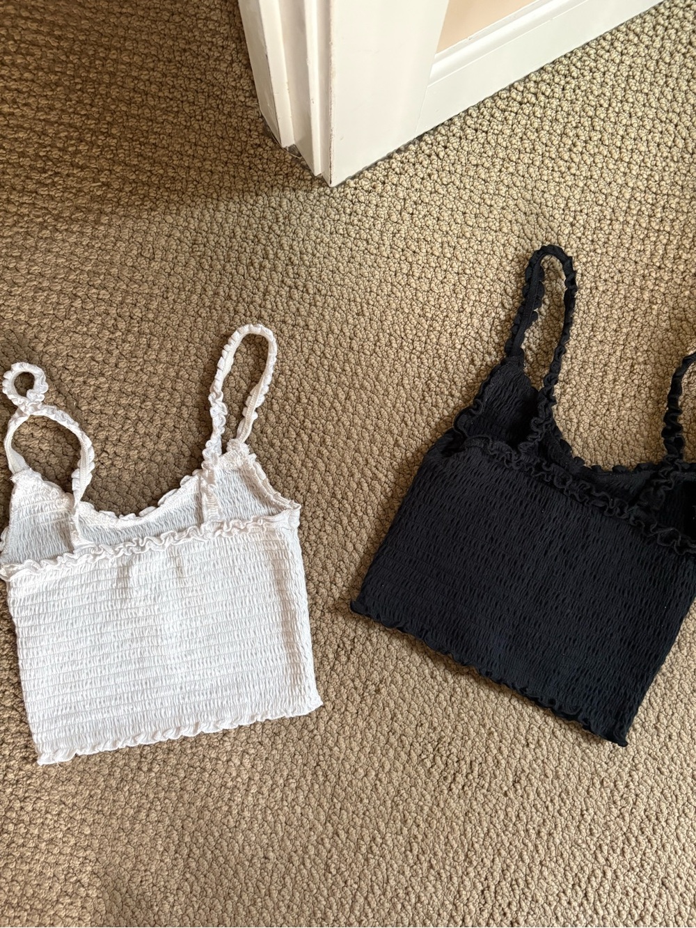 Hollister Smocked Ruffle Tank Top - White & Black - Picture 2 of 2